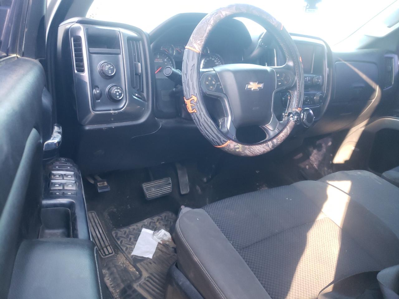 2014 Chevrolet Silverado - Image 8