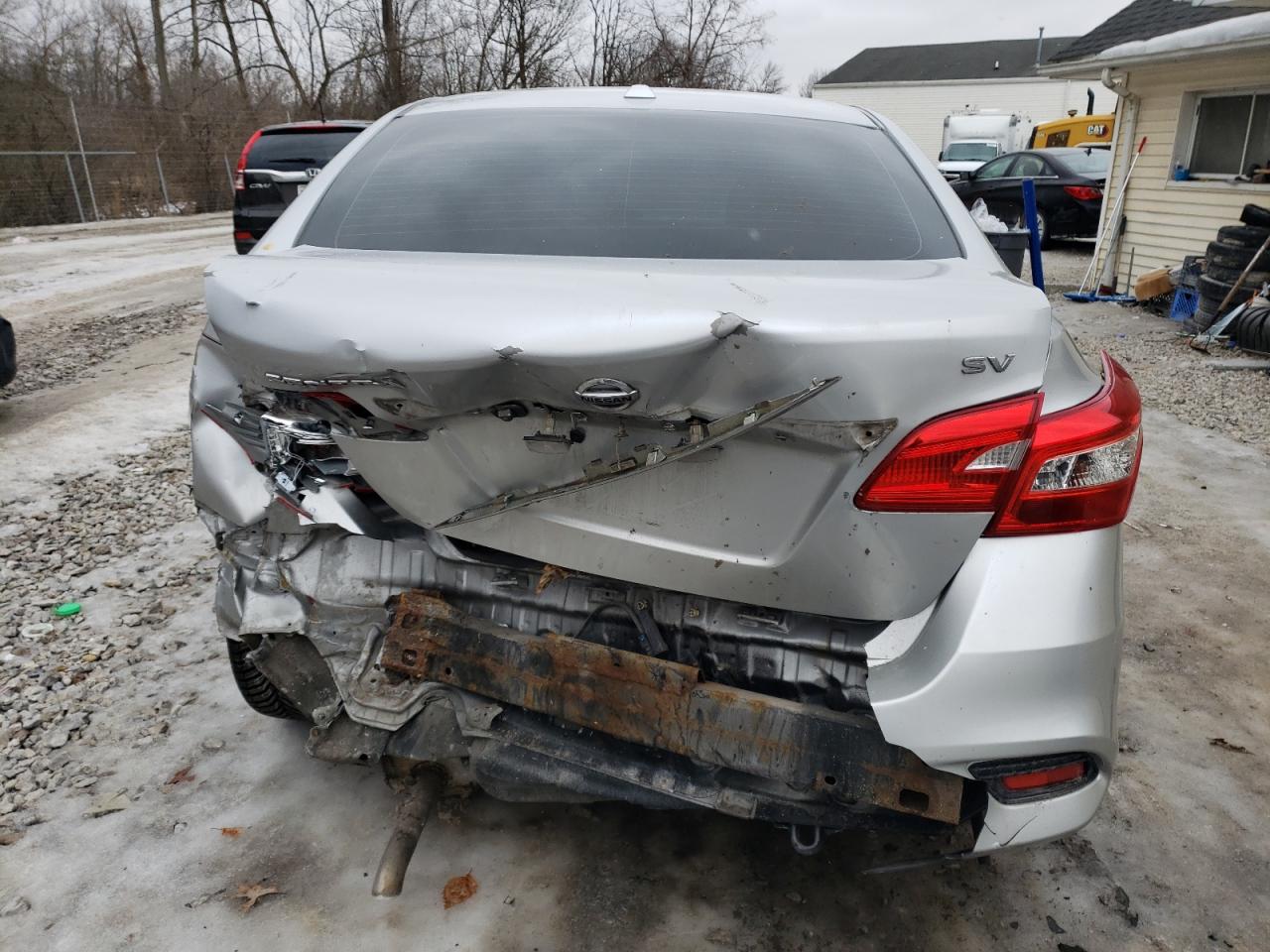 3N1AB7AP0JY280371 NISSAN SENTRA 2018