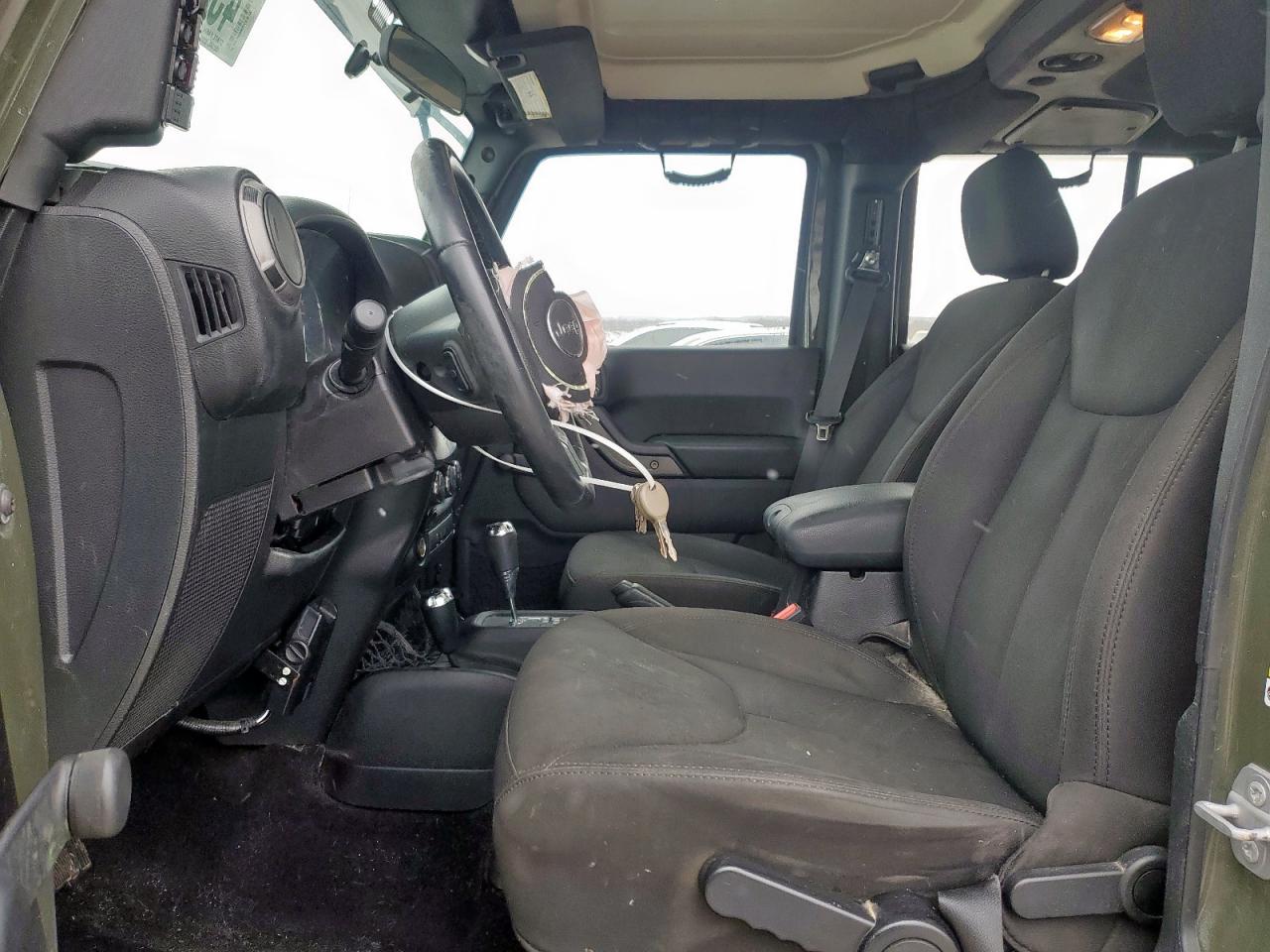 2015 Jeep Wrangler - Image 7