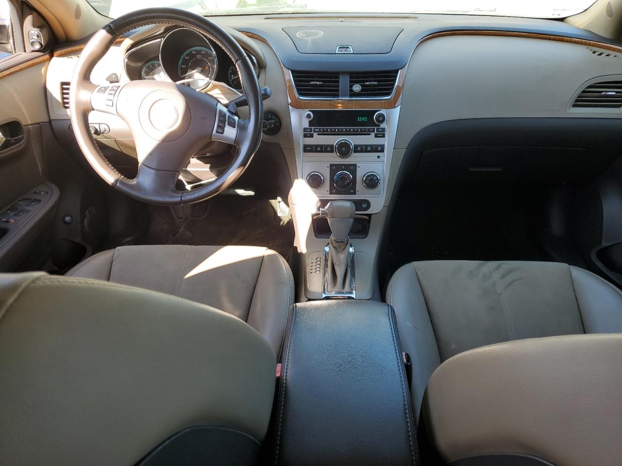 2009 Chevrolet Malibu - Image 8