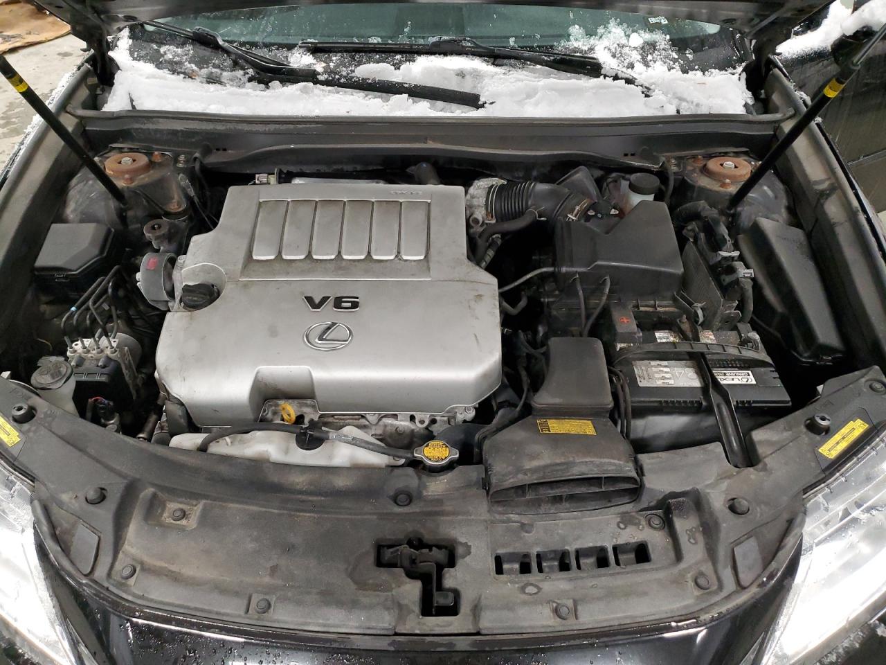 2013 Lexus ES - Image 11