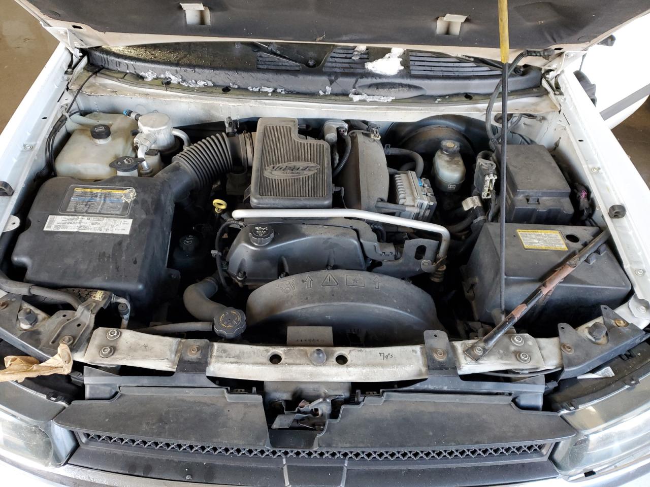 2004 Chevrolet TrailBlazer - Image 12
