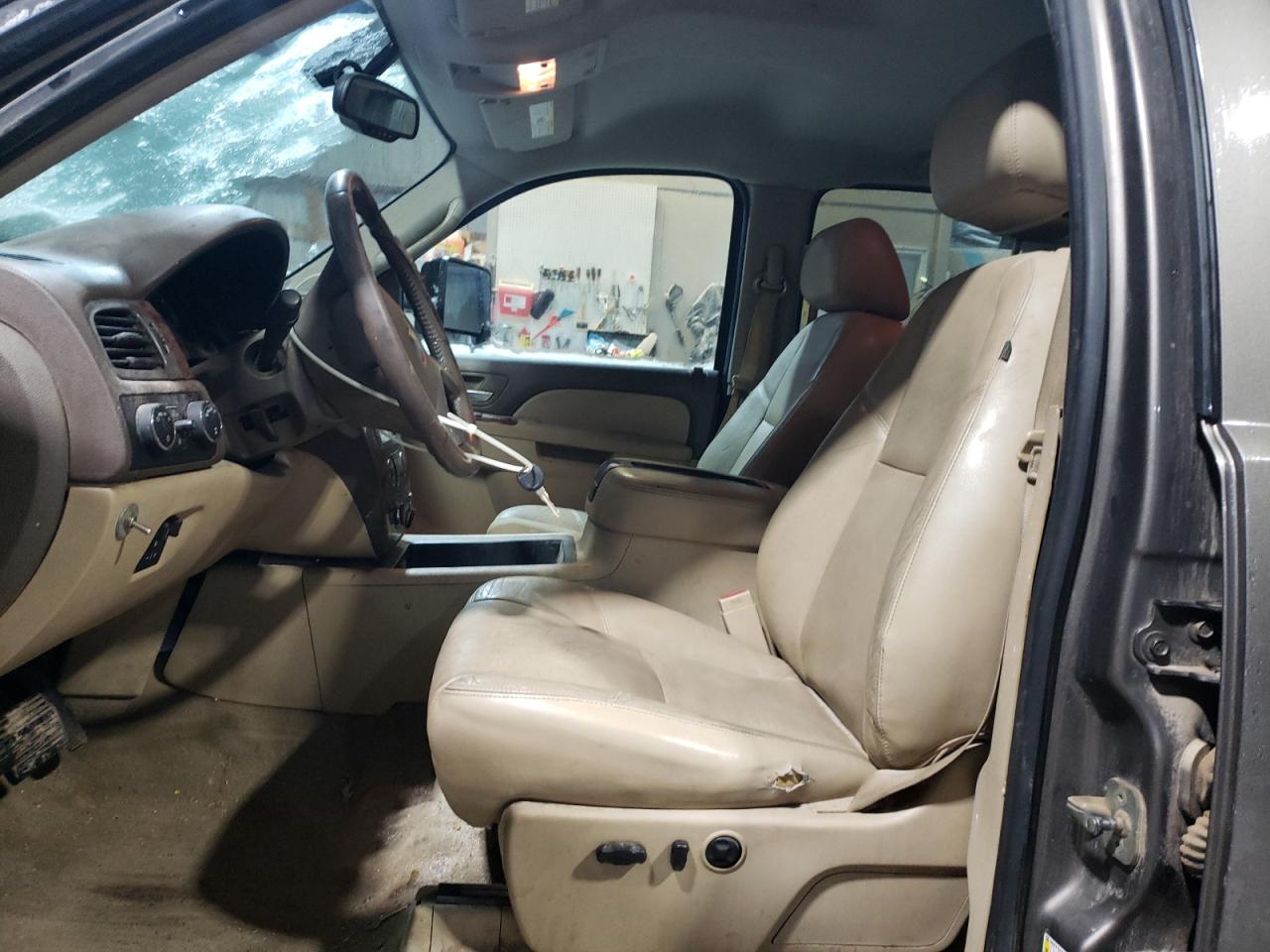 2013 Chevrolet Silverado - Image 7