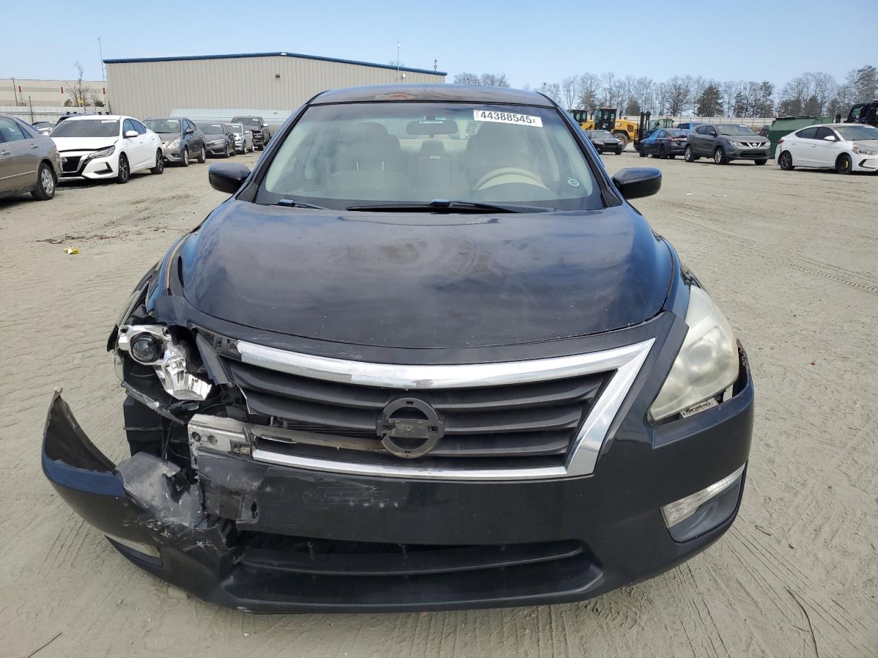 2015 Nissan Altima - Image 5