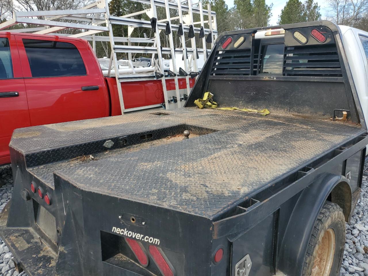 2012 Ford F350 - Image 10