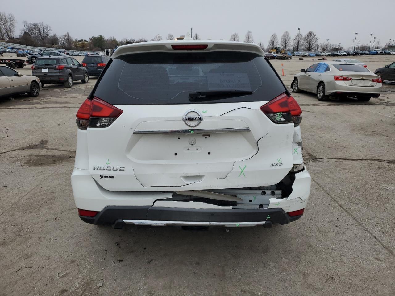 KNMAT2MVXHP555831 NISSAN ROGUE 2017