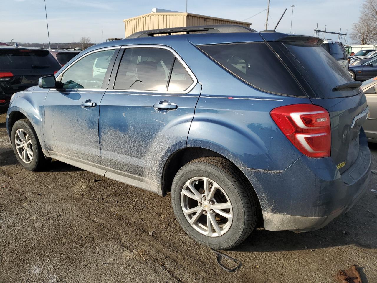 2016 Chevrolet Equinox - Image 2