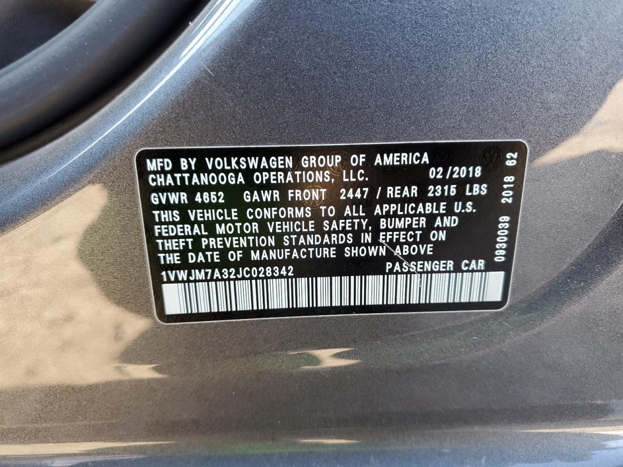 2018 Volkswagen Passat - Image 12