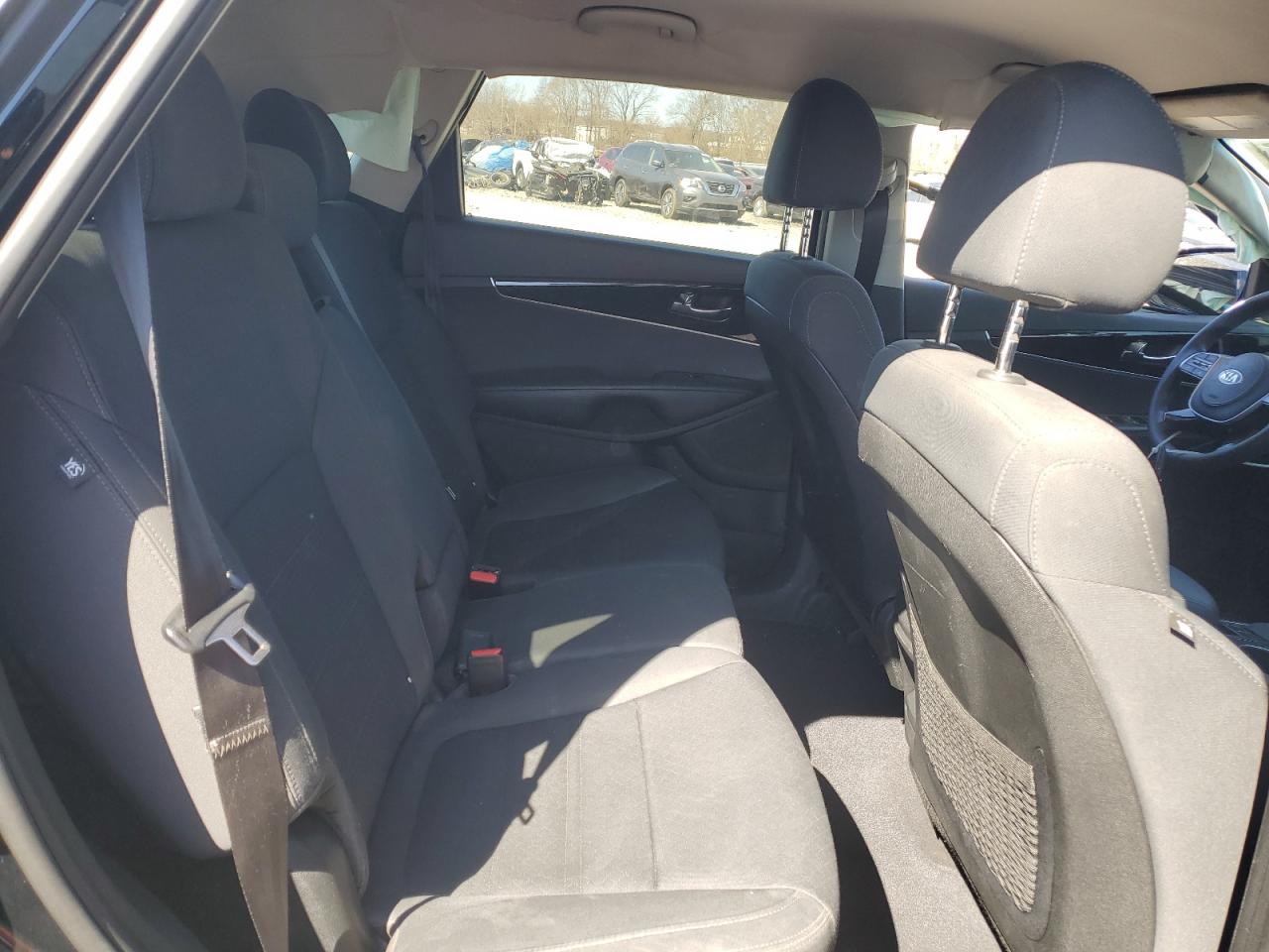 2020 Kia Sorento - Image 11