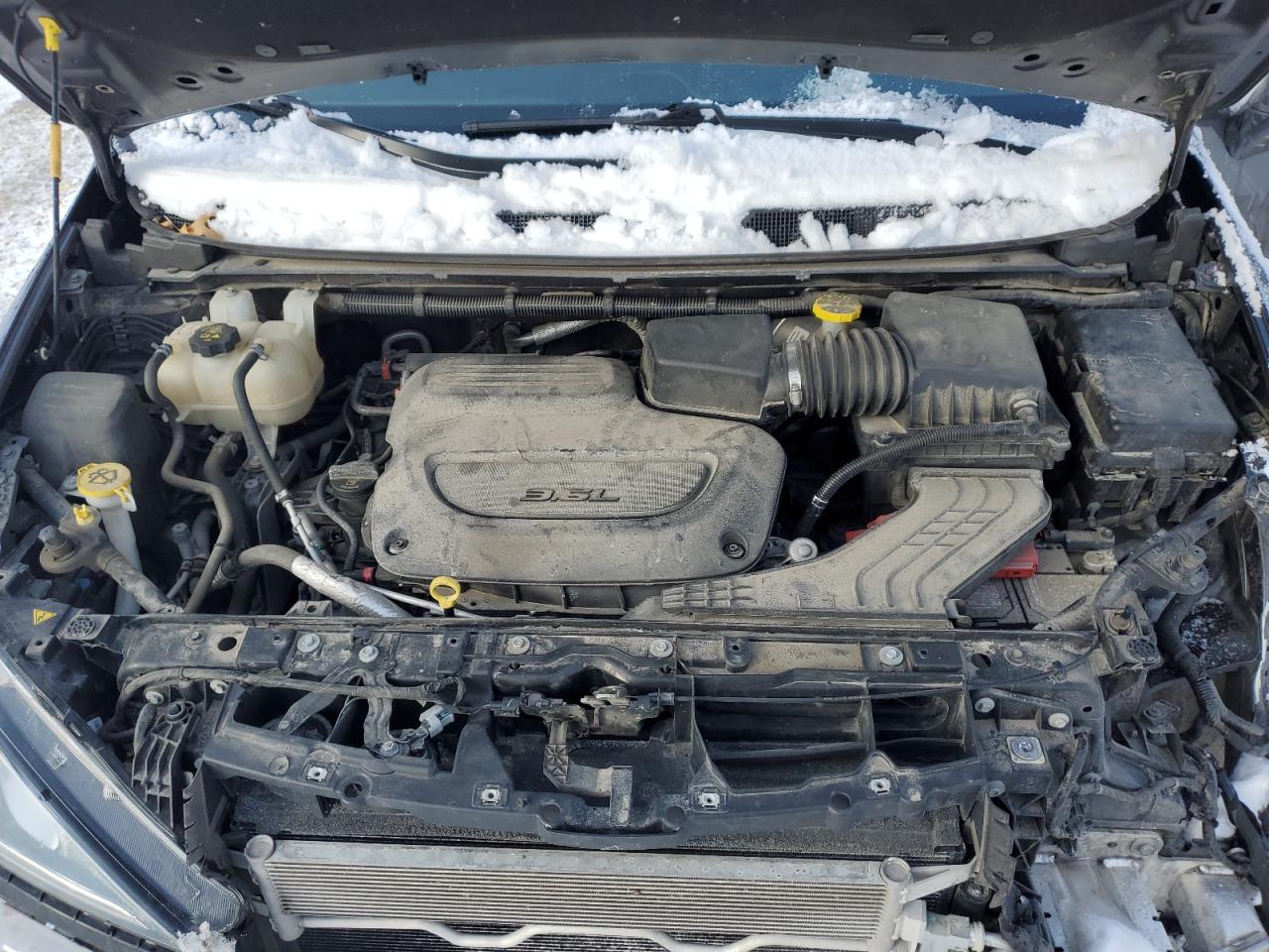2019 Chrysler Pacifica - Image 12