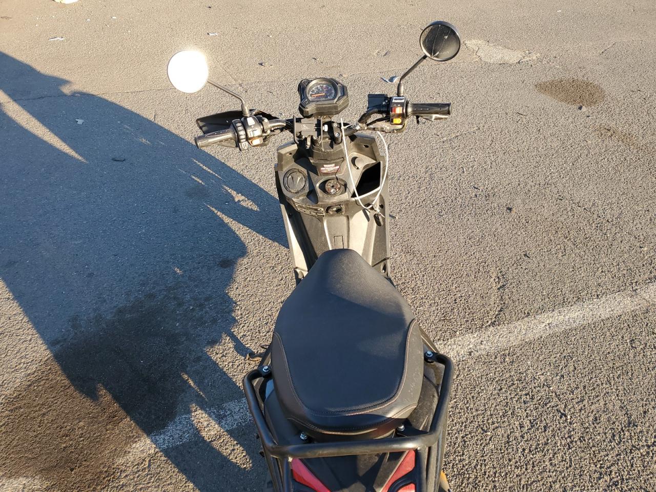 LYDY8TKH4P1500220 YIBEN 8 SERIES 2023