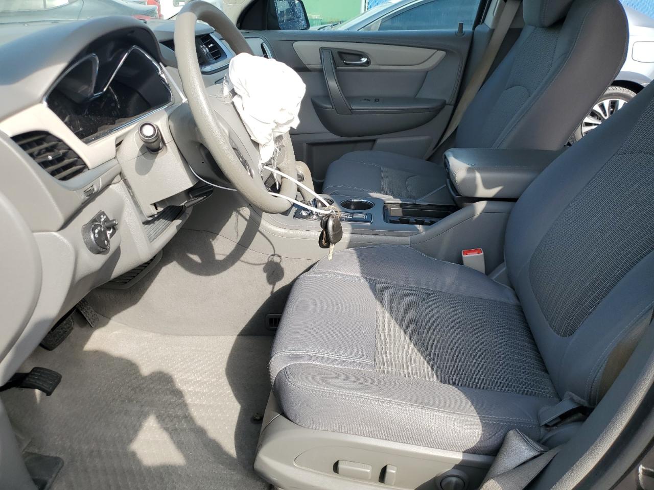 2015 Chevrolet Traverse - Image 7