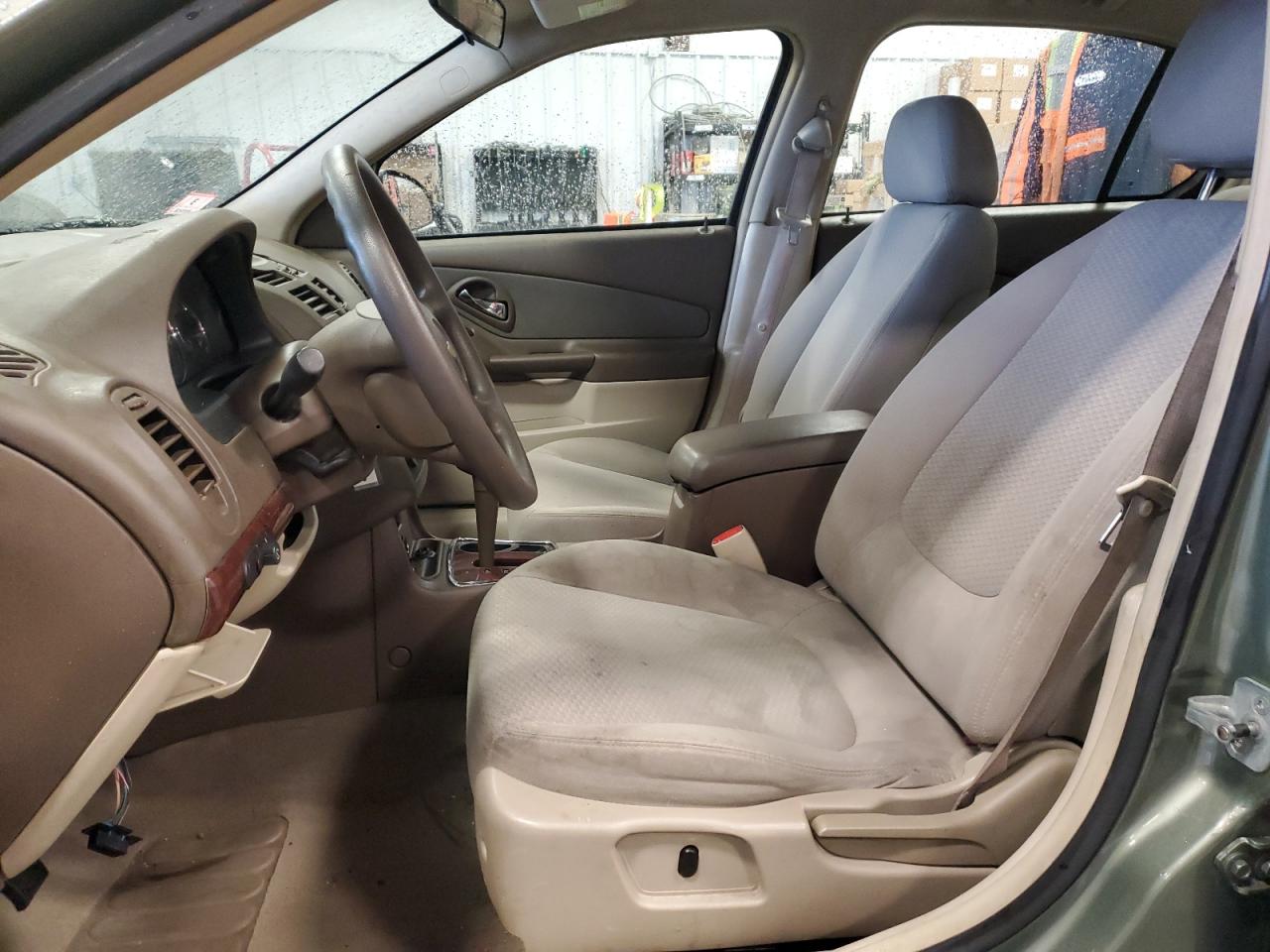 2006 Chevrolet Malibu - Image 7