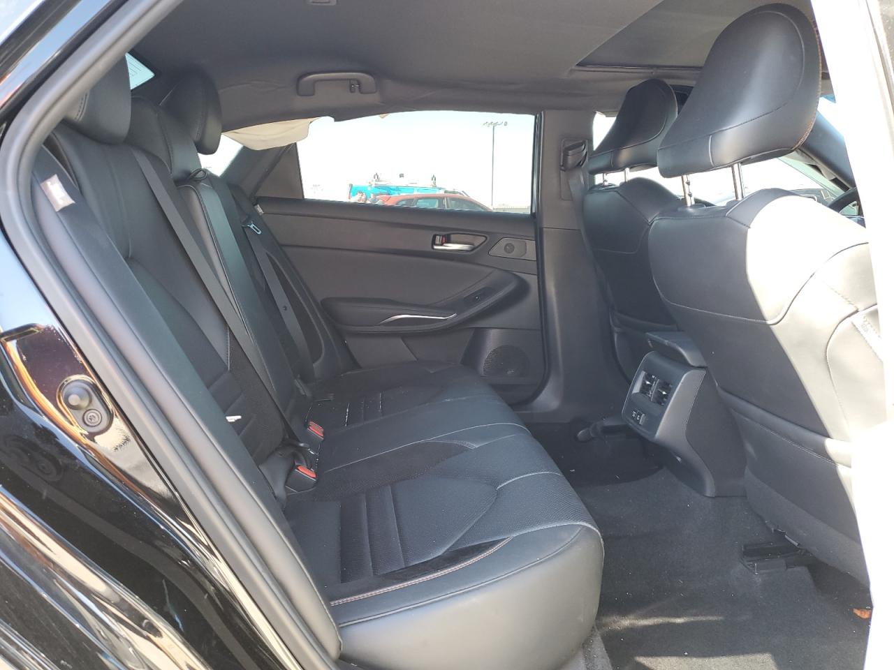 2021 Toyota Avalon - Image 10