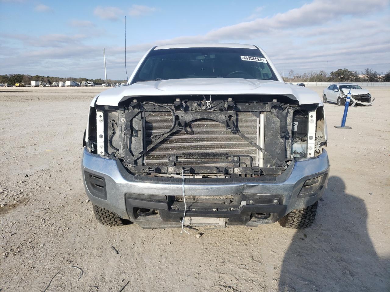 2019 GMC Sierra - Image 5