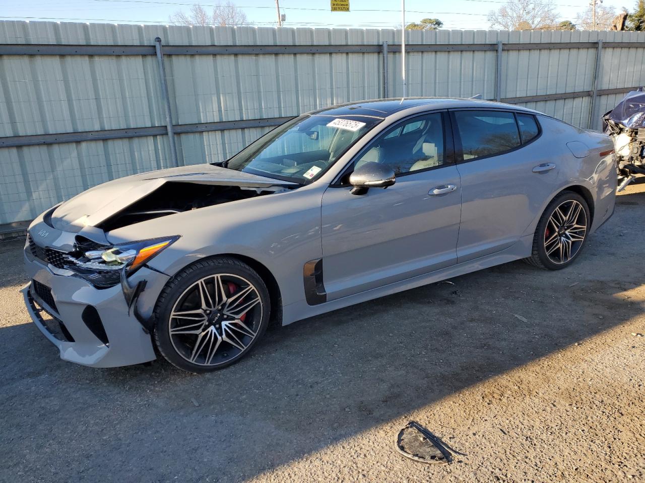 2023 Kia Stinger - Image 1