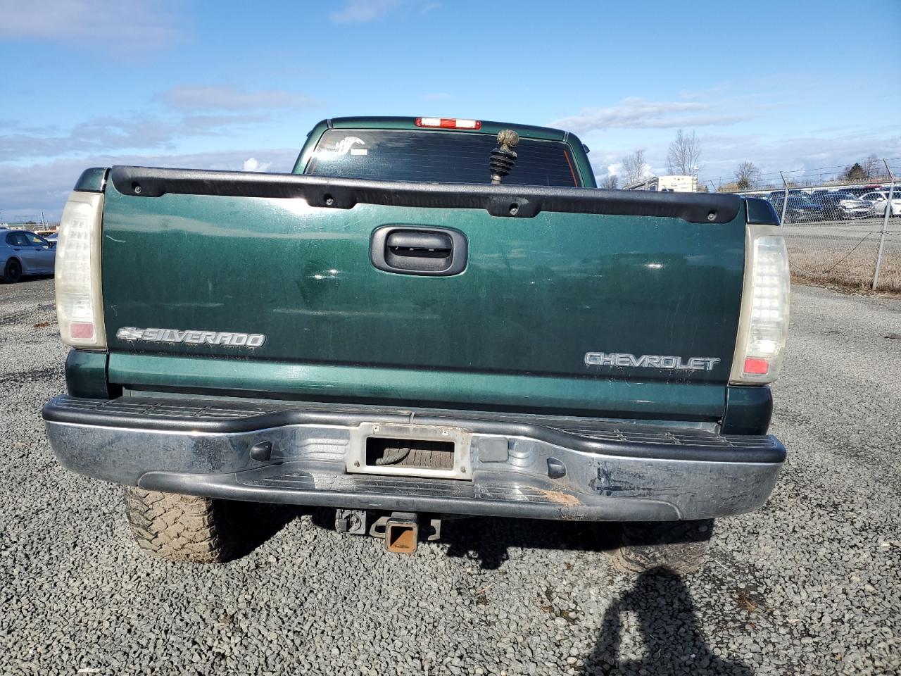2004 Chevrolet Silverado - Image 6
