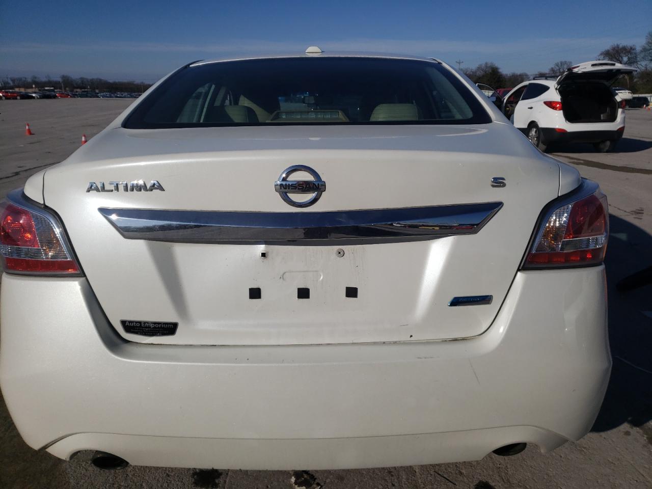 2014 Nissan Altima - Image 6