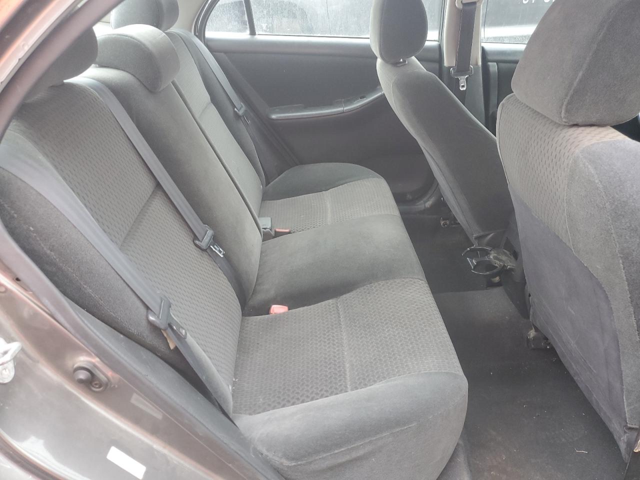 2006 Toyota Corolla - Image 10
