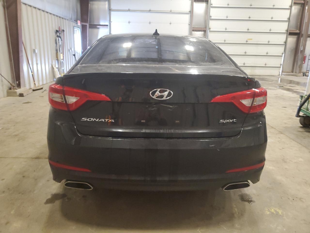 2017 Hyundai Sonata - Image 6
