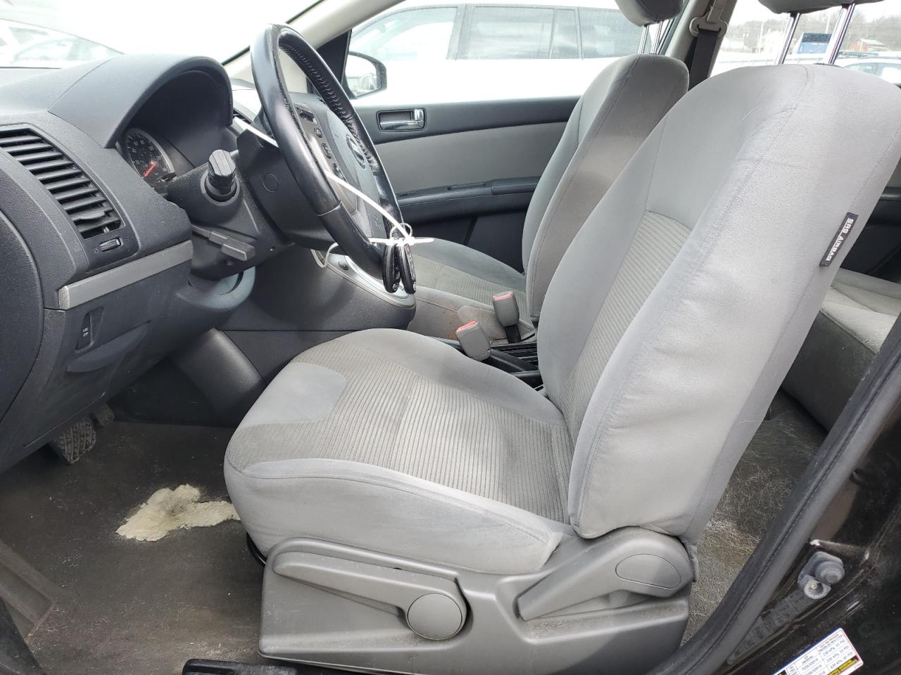 2010 Nissan Sentra - Image 7