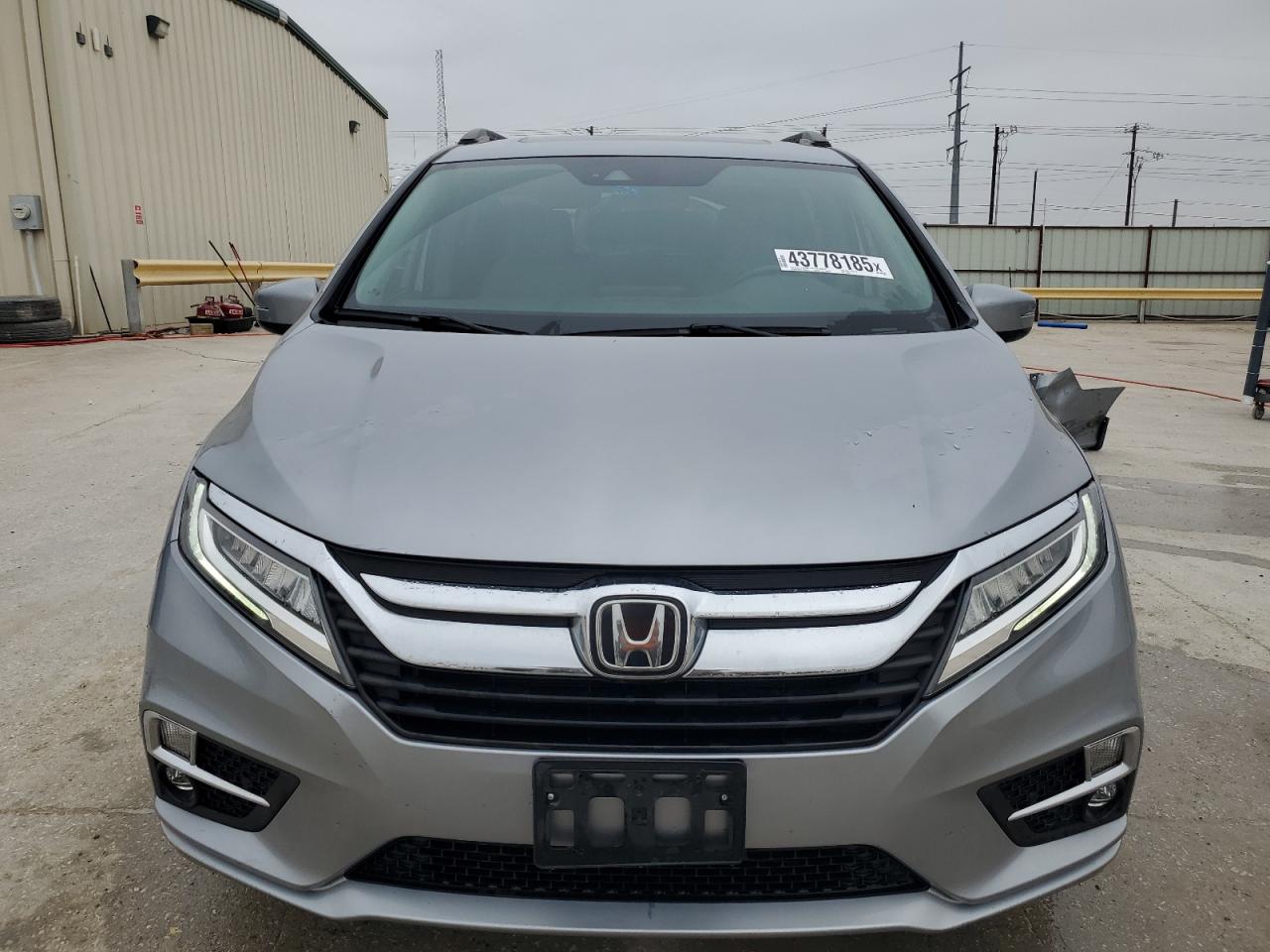 2019 Honda Odyssey - Image 5