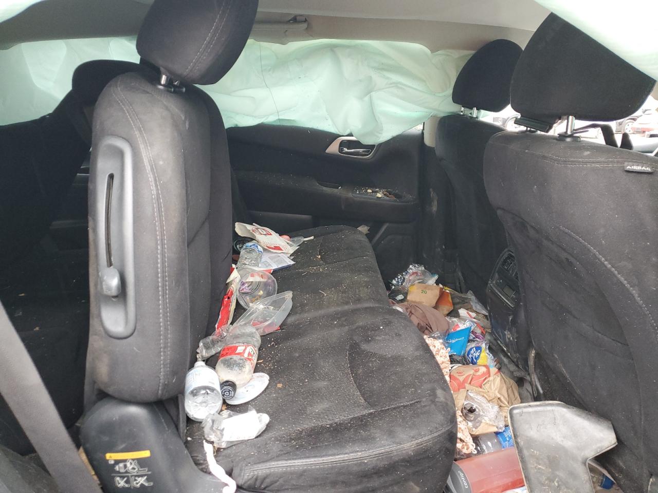 2014 Nissan Pathfinder - Image 11