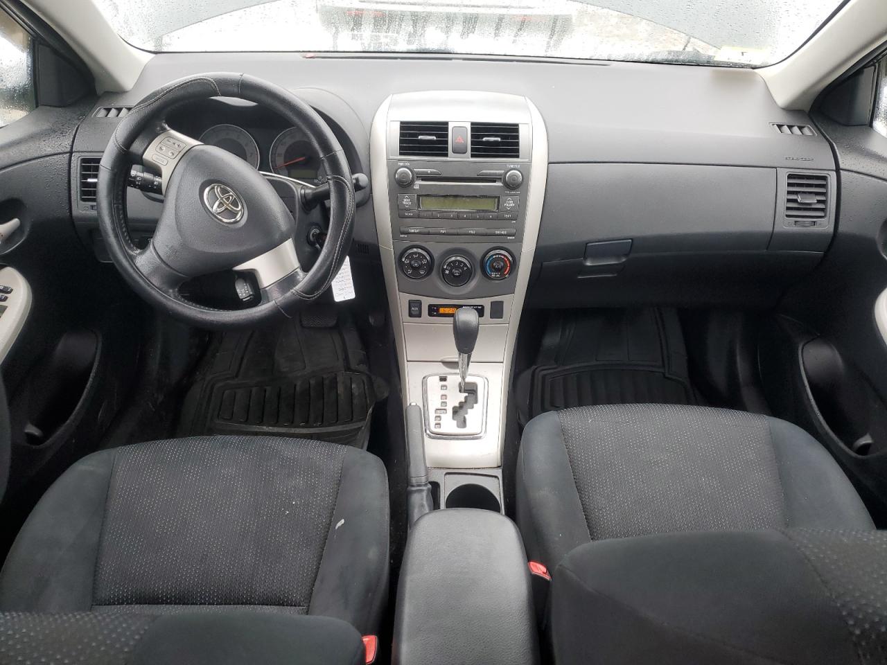 2010 Toyota Corolla - Image 8