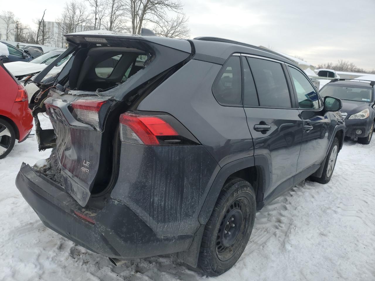 2019 Toyota RAV 4 - Image 3