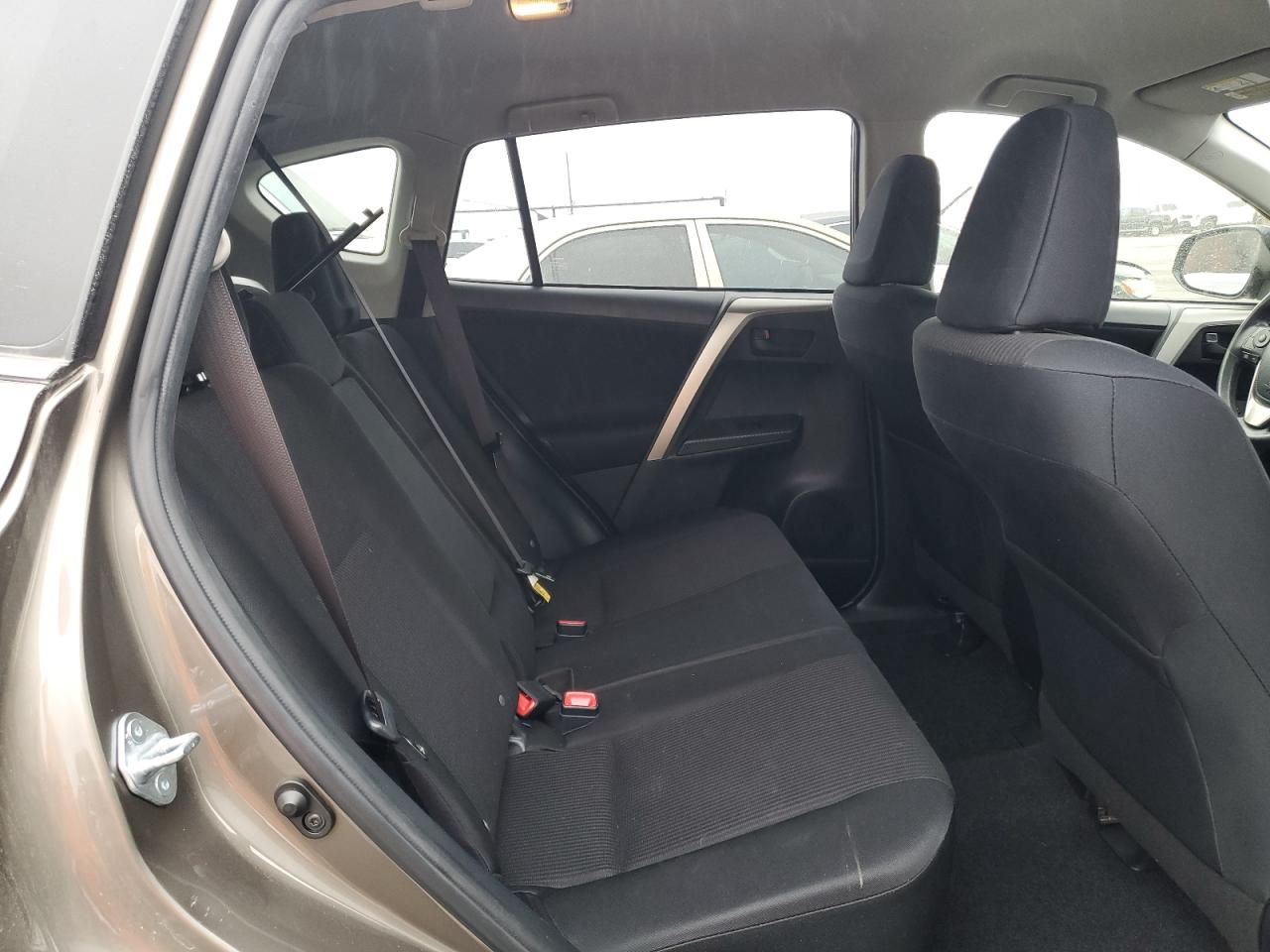2014 Toyota RAV 4 - Image 11