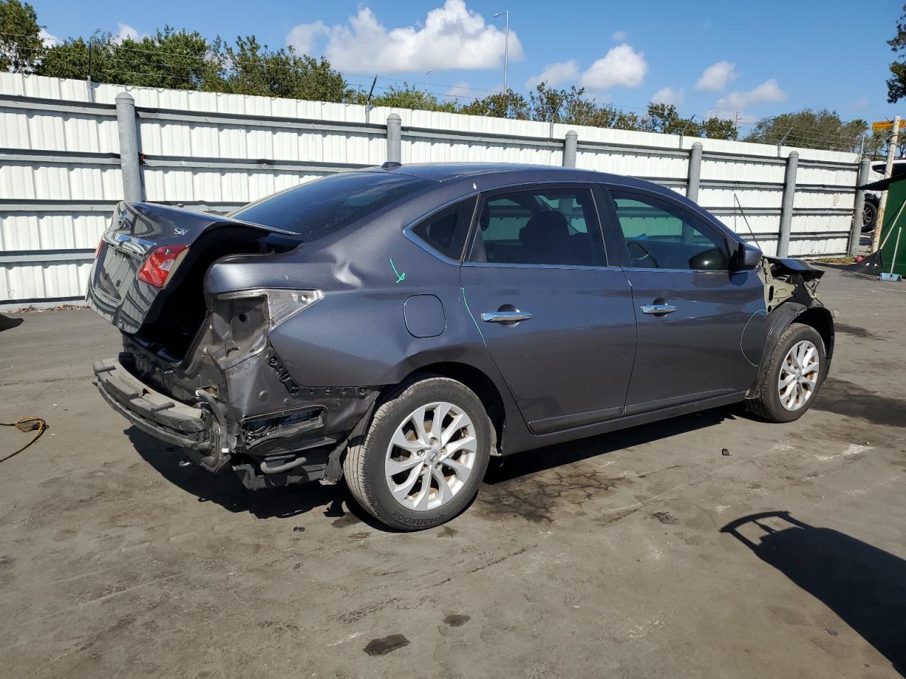 2018 Nissan Sentra - Image 3