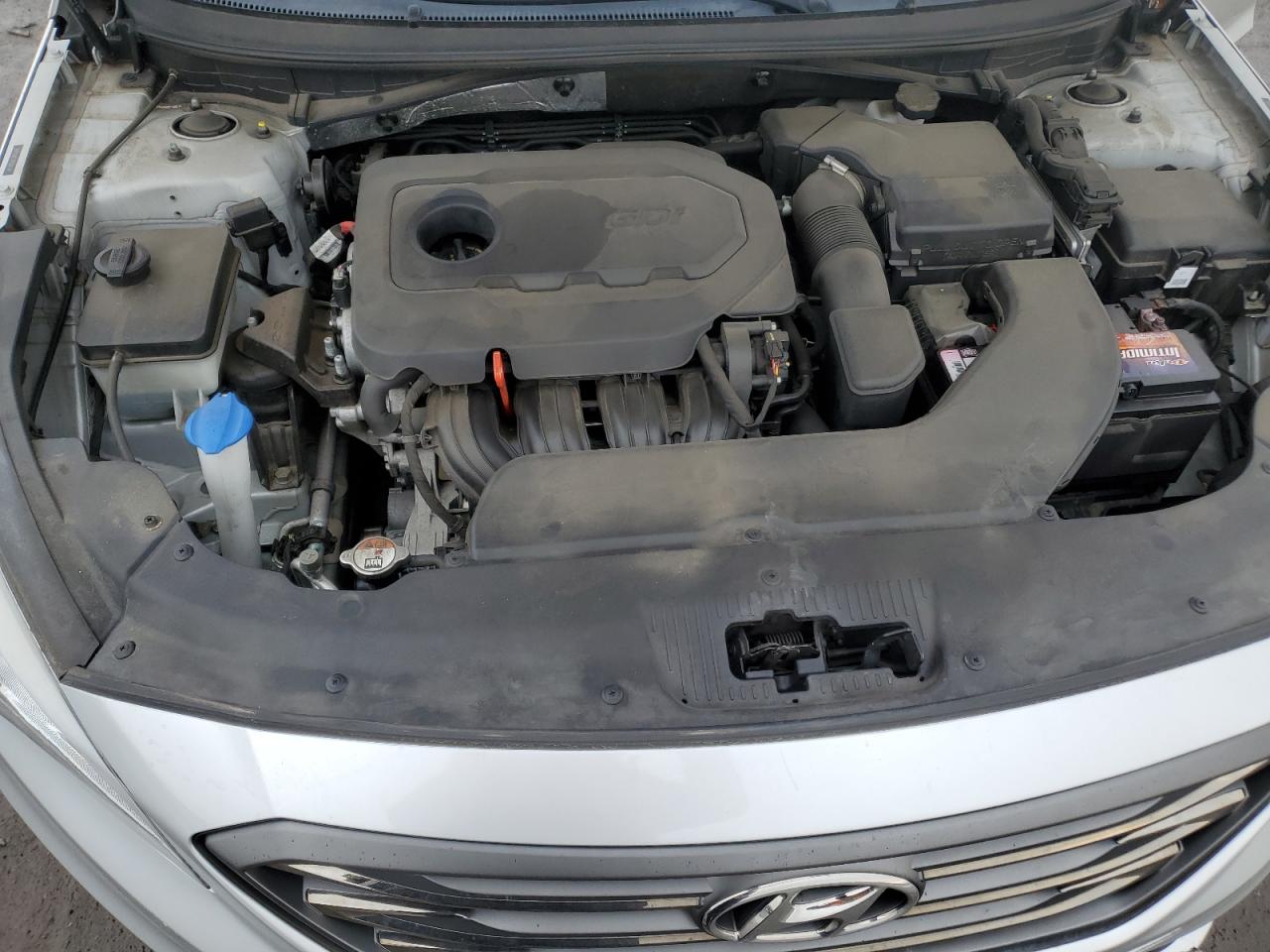2015 Hyundai Sonata - Image 11