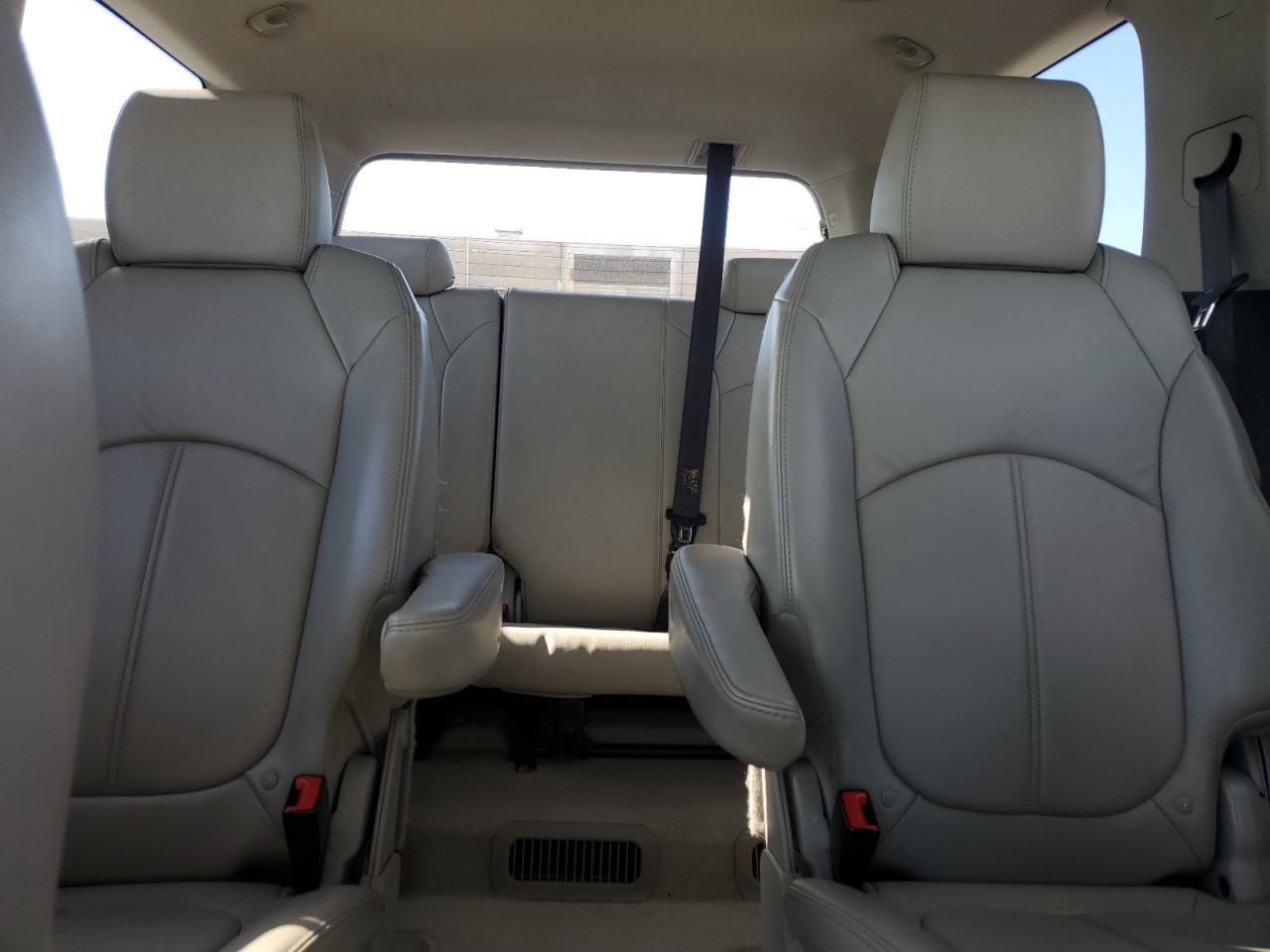 2012 GMC Acadia - Image 10