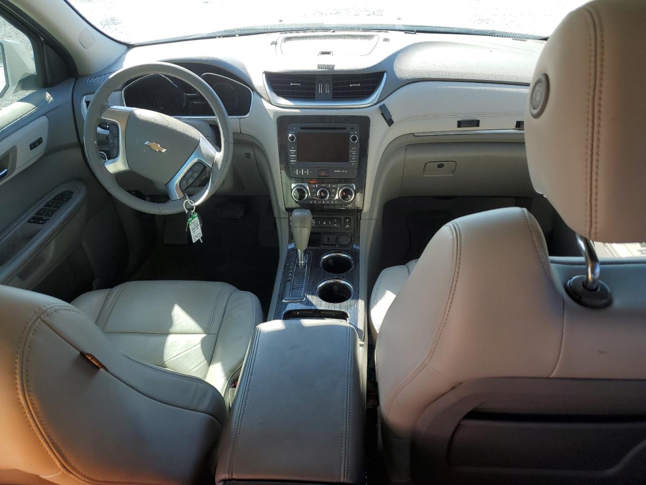 2017 Chevrolet Traverse - Image 8