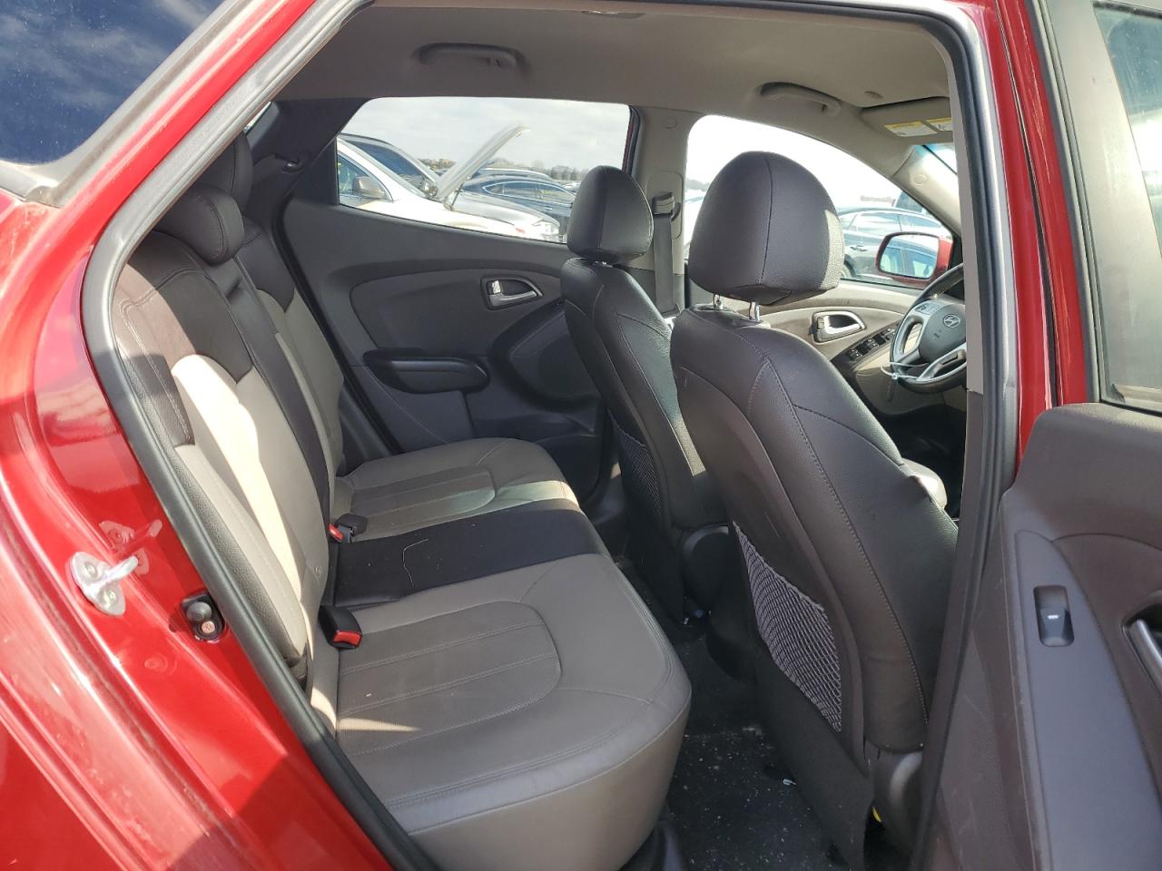 2013 Hyundai Tucson - Image 10
