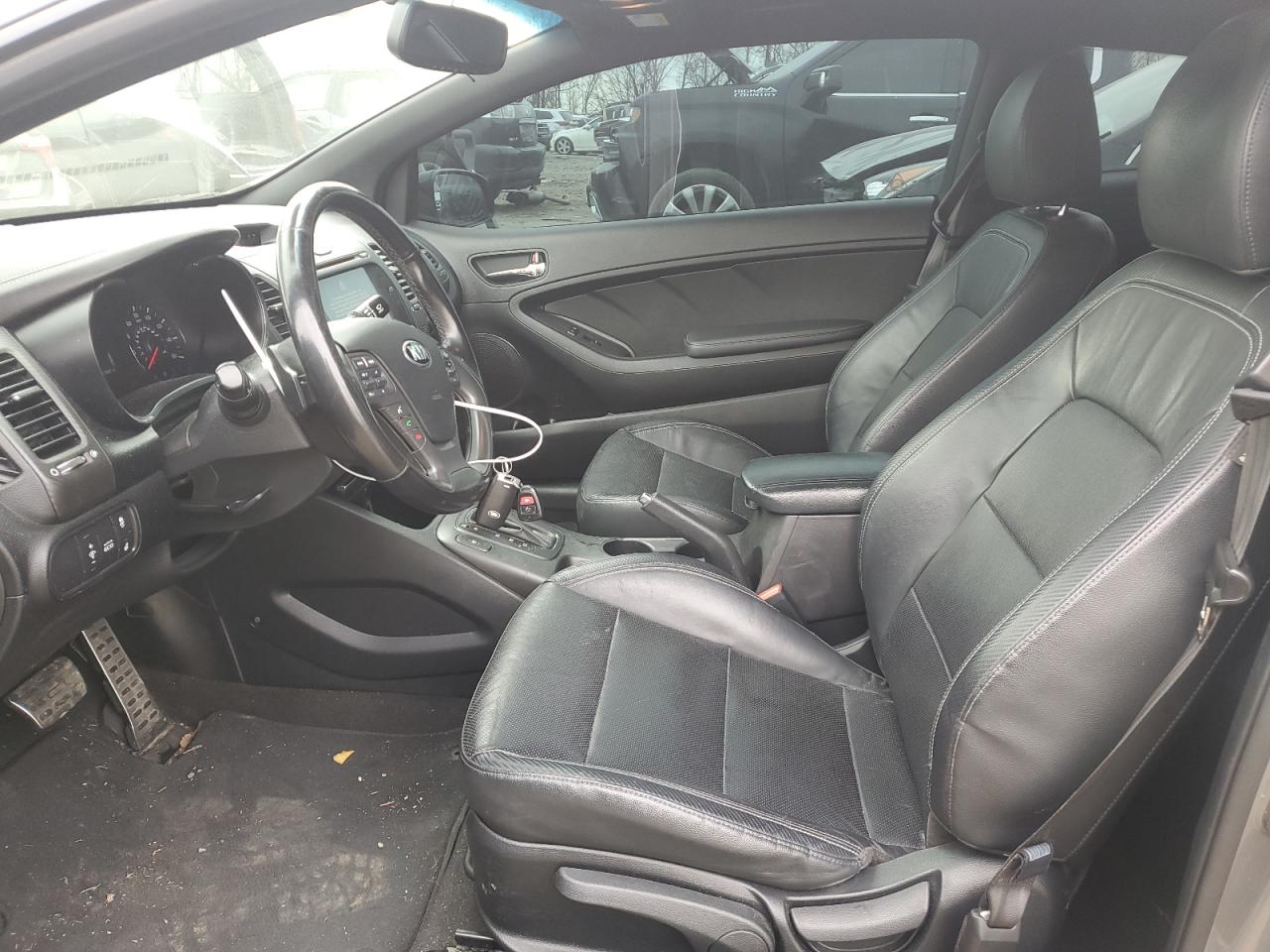 2014 Kia Forte - Image 7