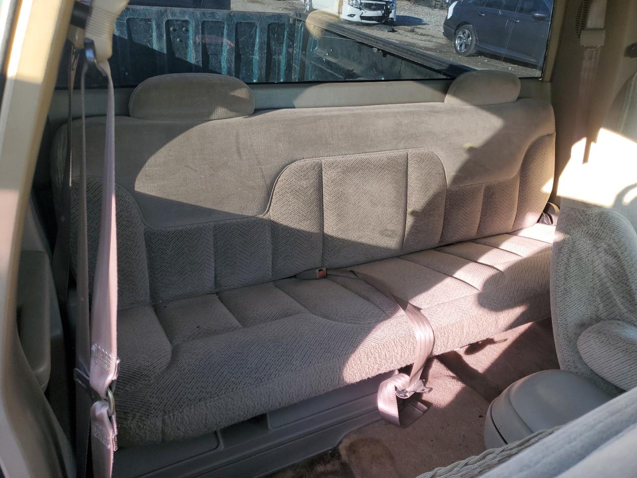 1998 Chevrolet GMT-400 - Image 10