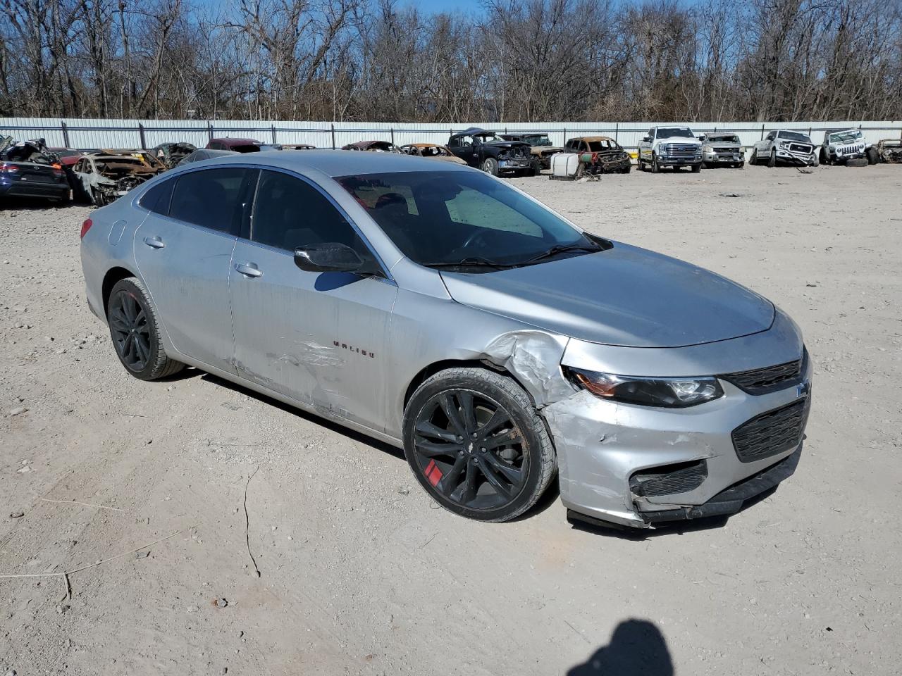 1G1ZD5ST1JF255280 CHEVROLET MALIBU 2018