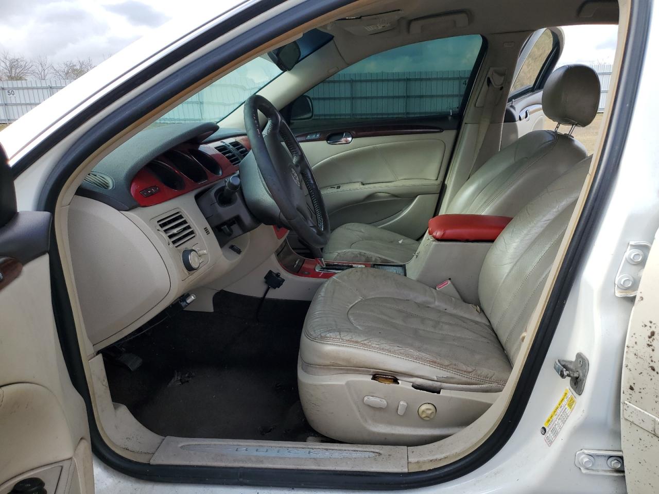 2008 Buick Lucerne - Image 7