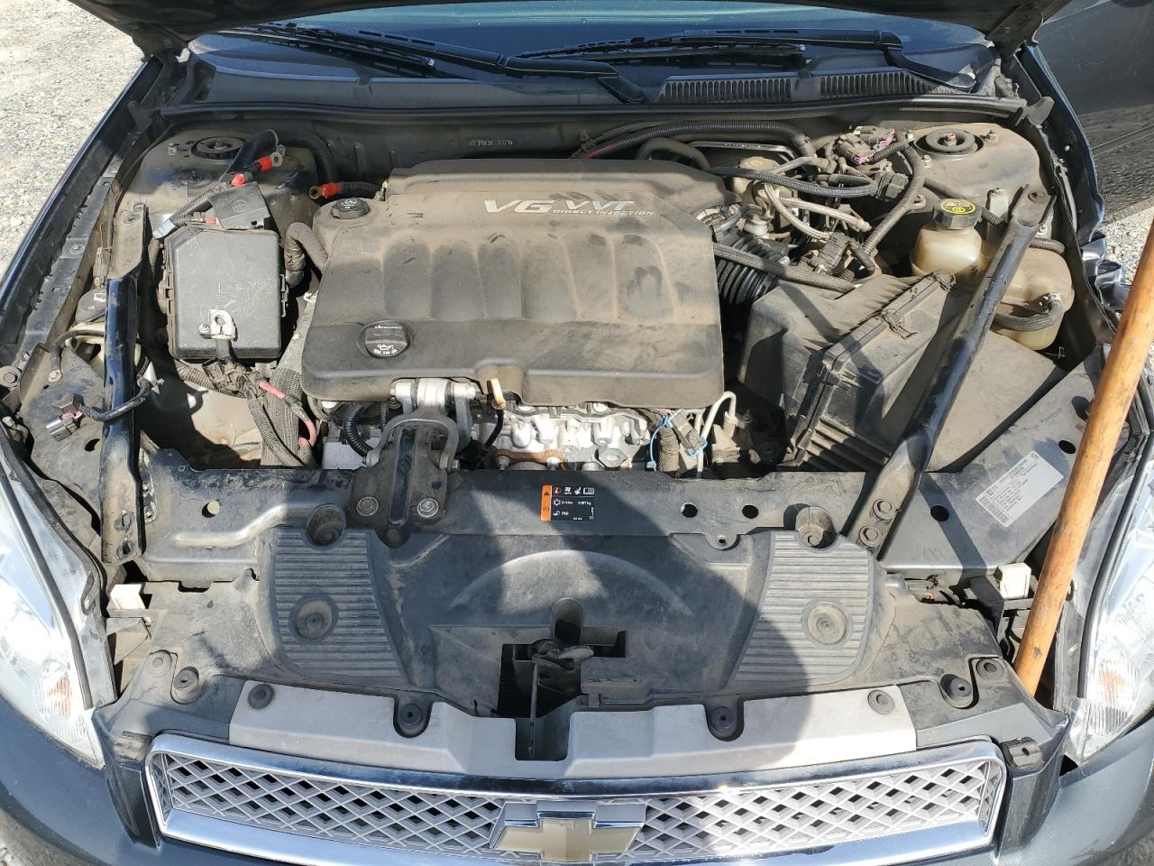 2014 Chevrolet Impala - Image 11