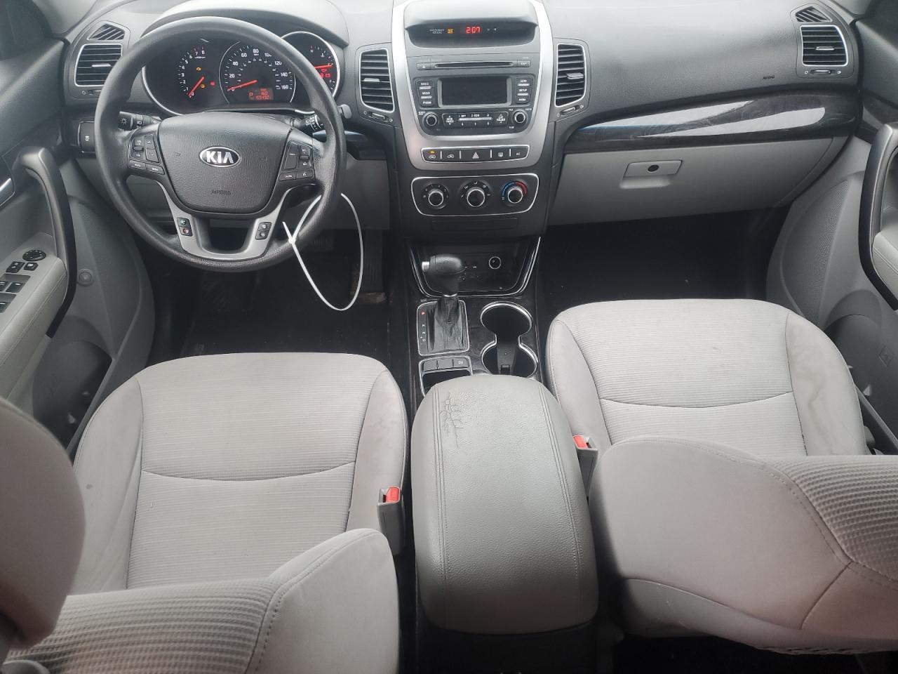2014 Kia Sorento - Image 8