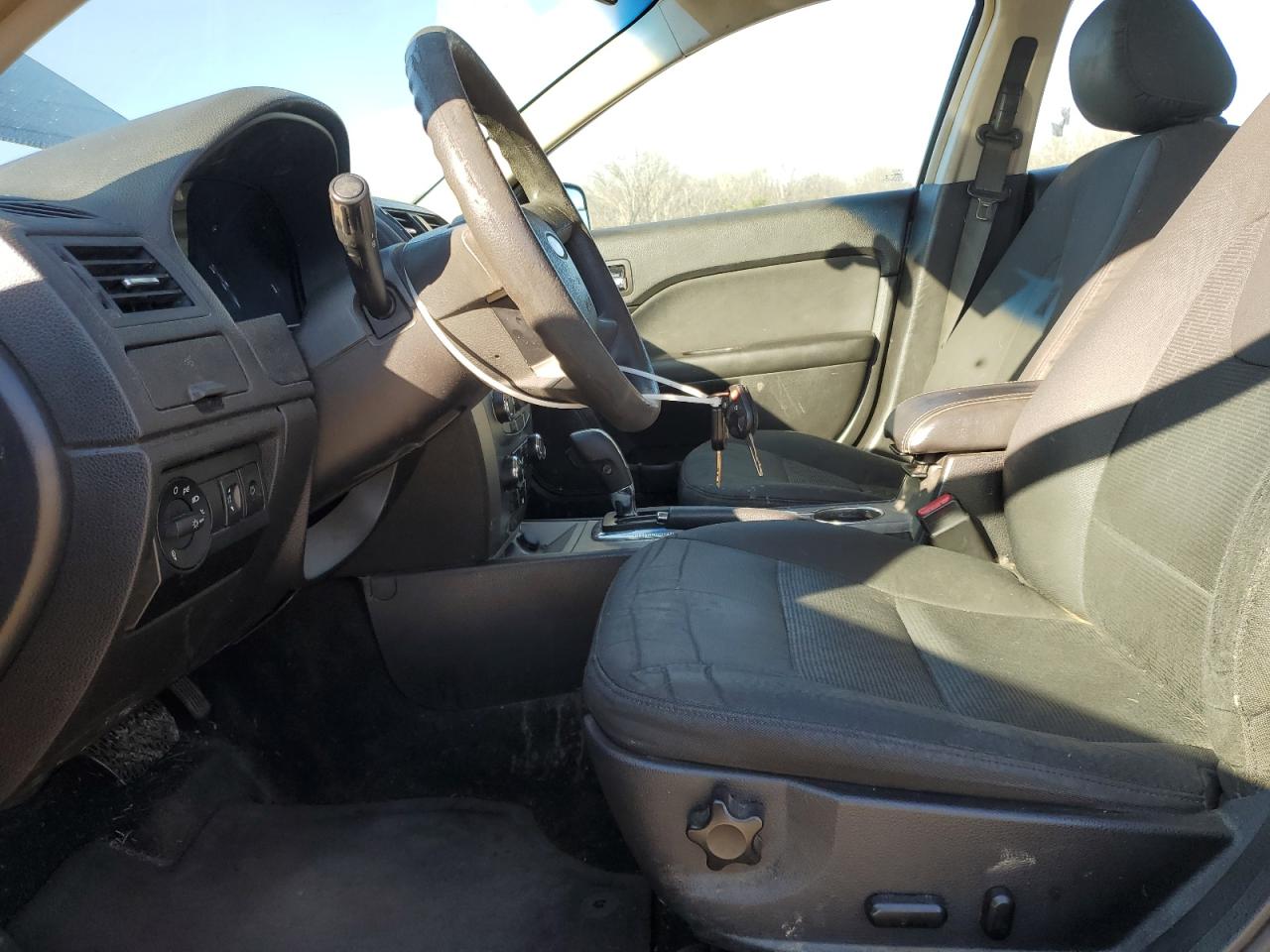 2012 Ford Fusion - Image 7