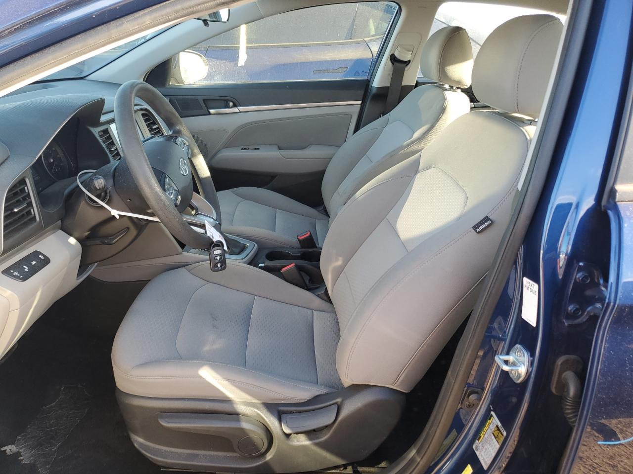 2019 Hyundai Elantra - Image 7