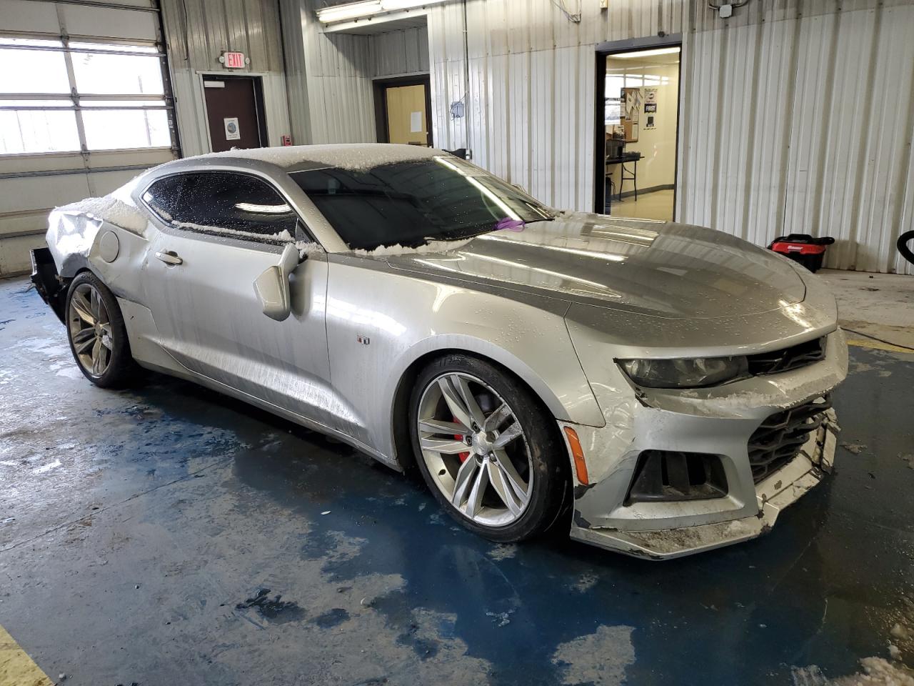 2017 Chevrolet Camaro - Image 4