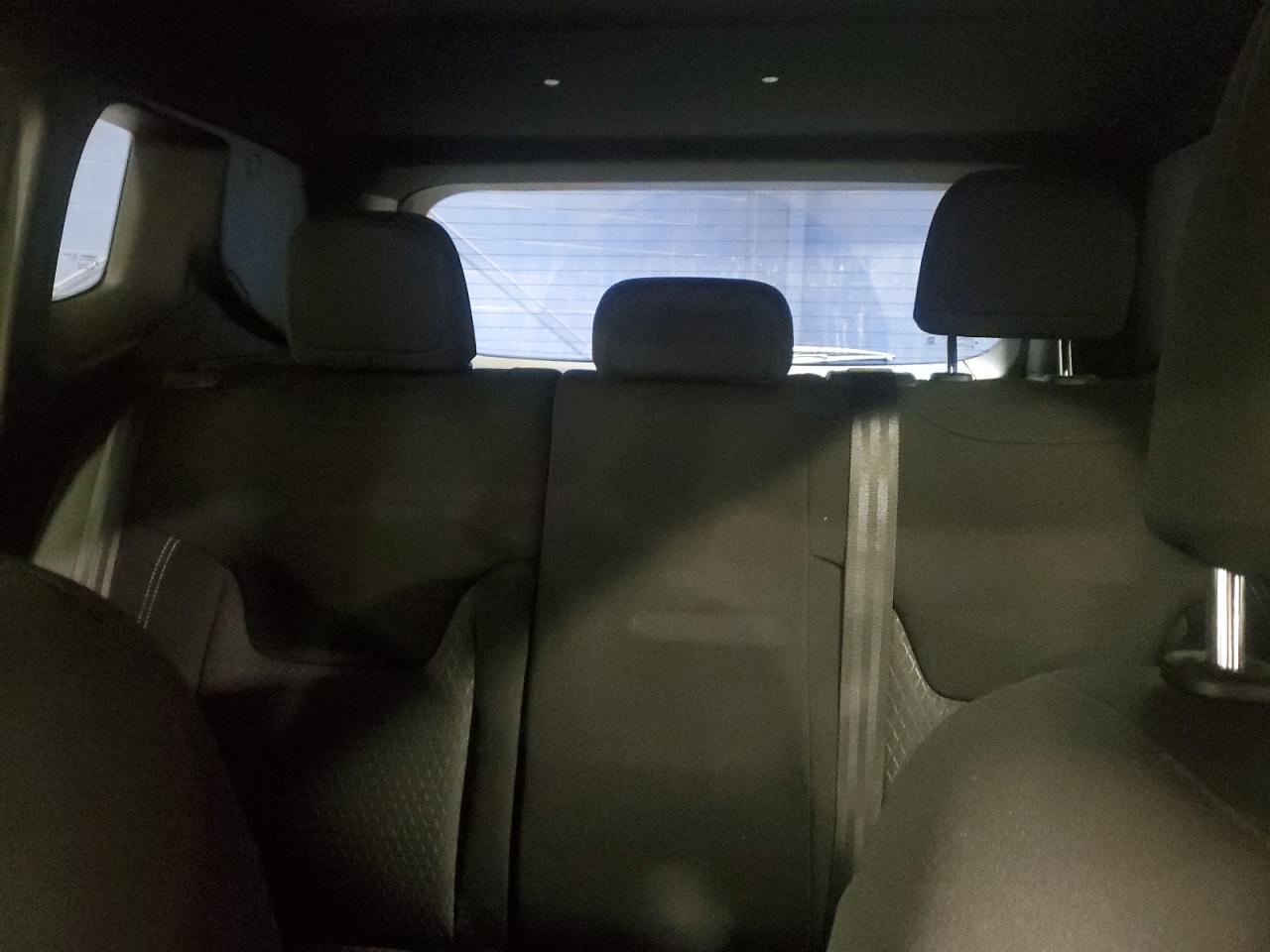 2021 Jeep Renegade - Image 10