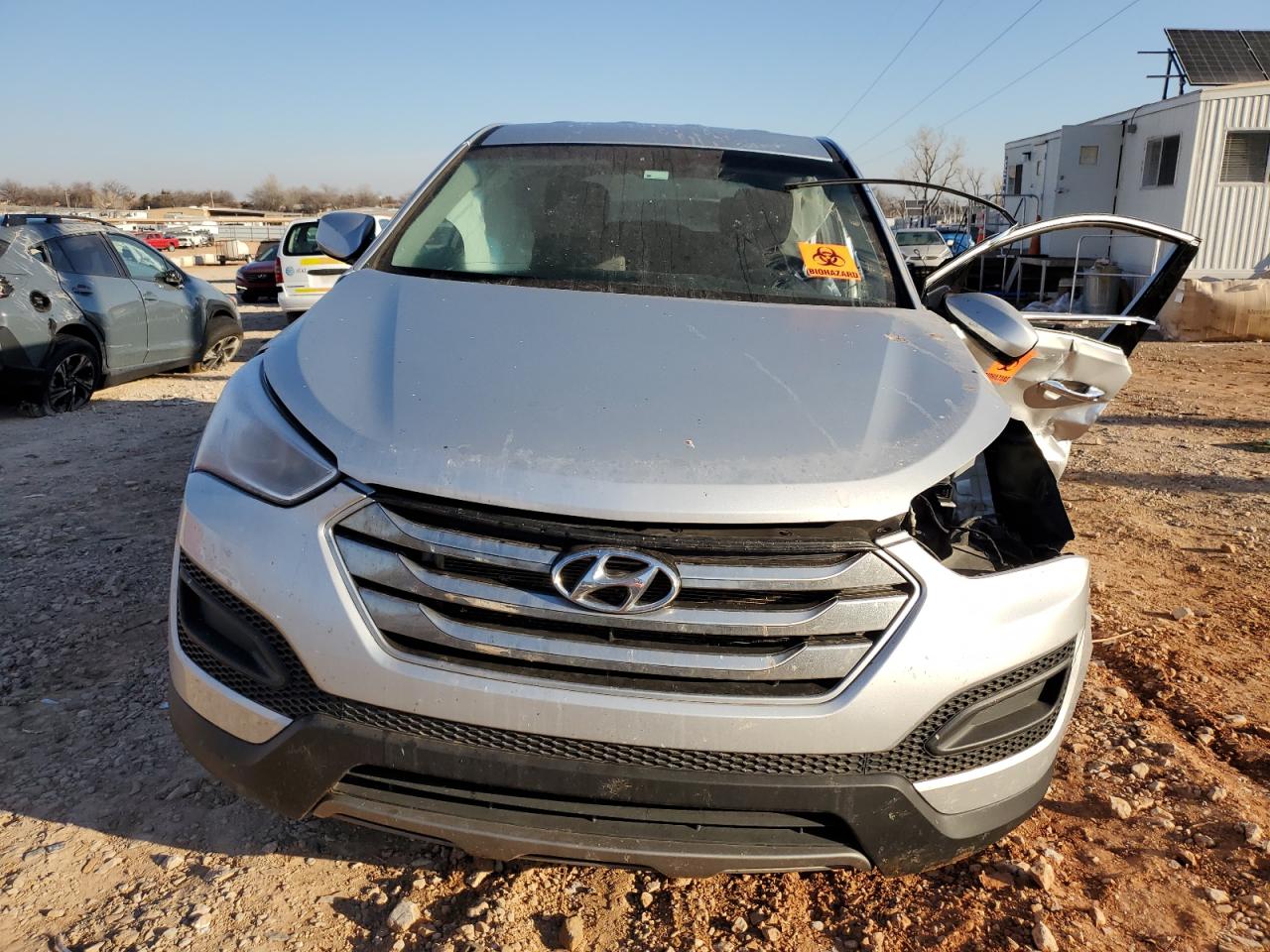 2016 Hyundai Santa Fe - Image 5
