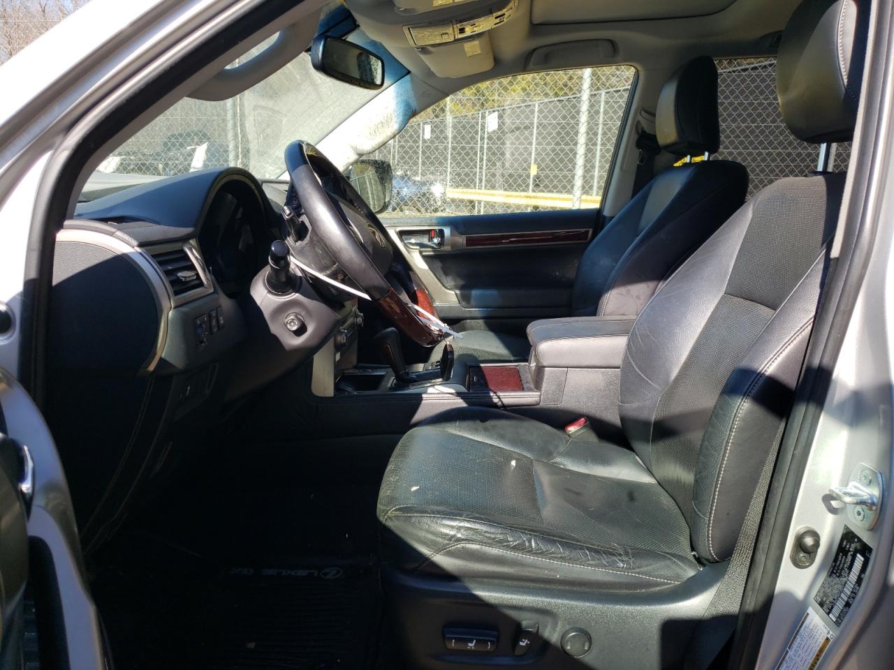 2016 Lexus GX - Image 7