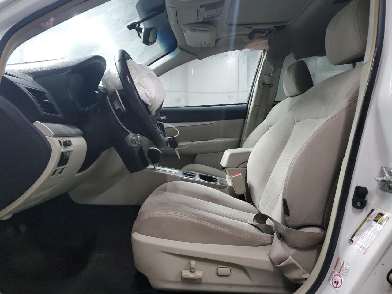 2013 Subaru Outback - Image 7