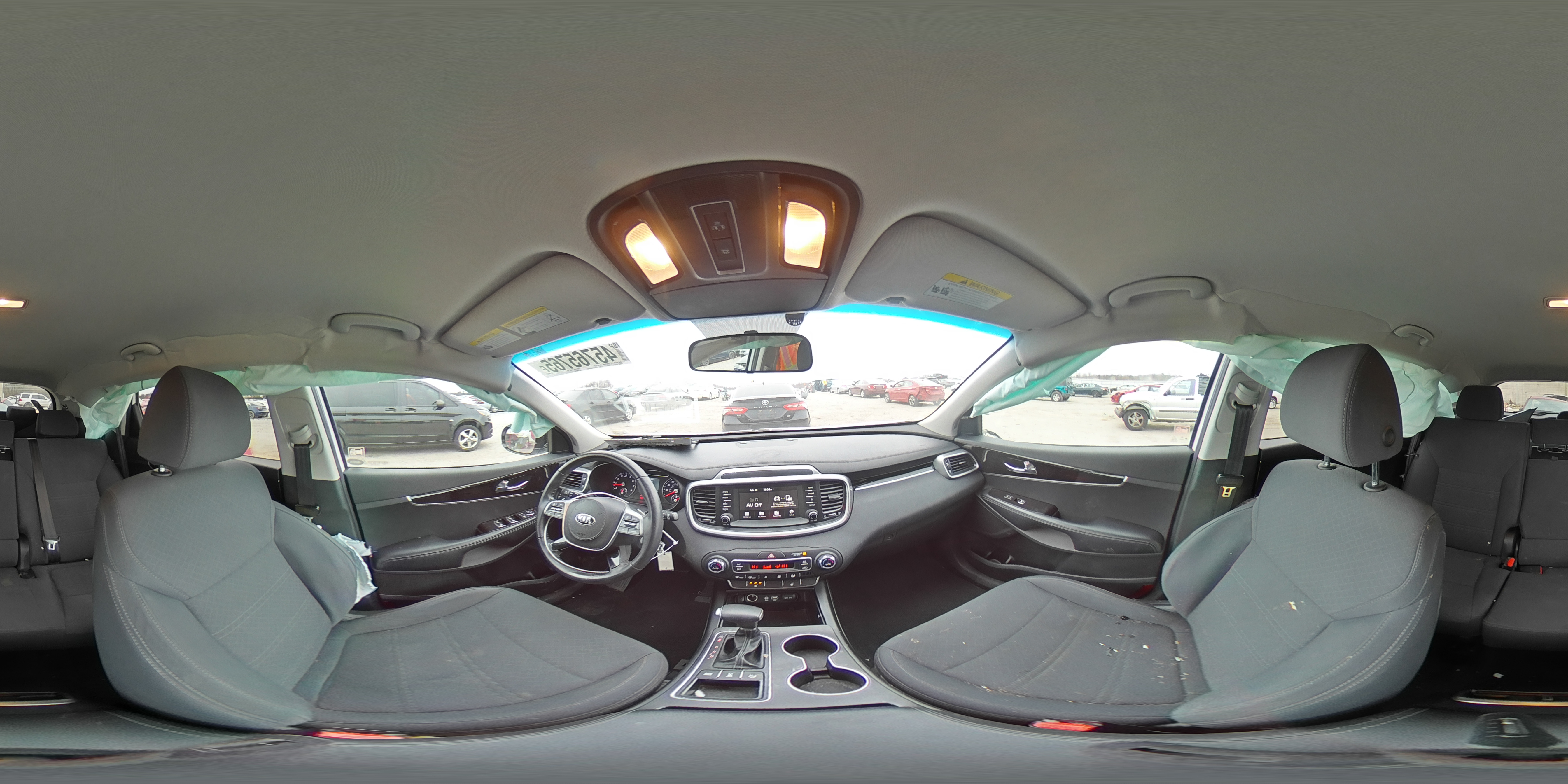 2019 Kia Sorento - Image 14