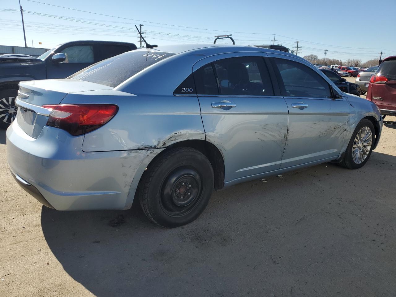 2012 Chrysler 200 - Image 3